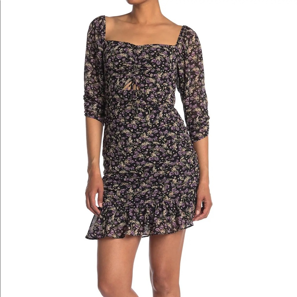 ASTR Sweetheart Floral Dress - Picture 3 of 3